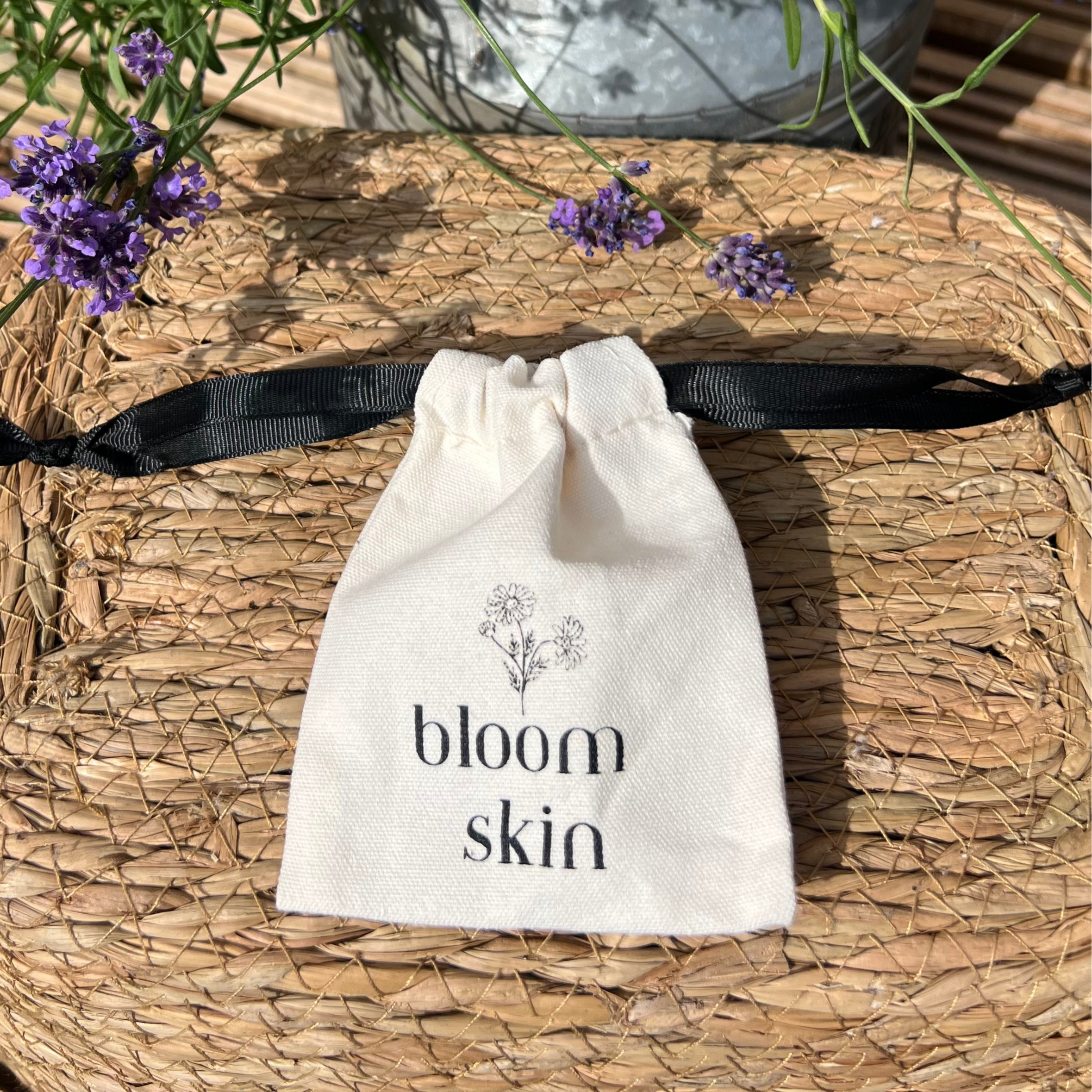 Bloom Skin White Jade Gua Sha