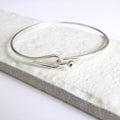 Bracelet jonc créole argenté – Accessoire de mode pour femme