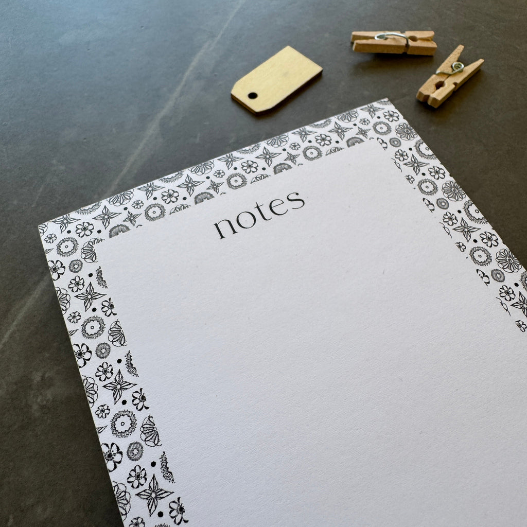 Bloc-notes à motifs floraux