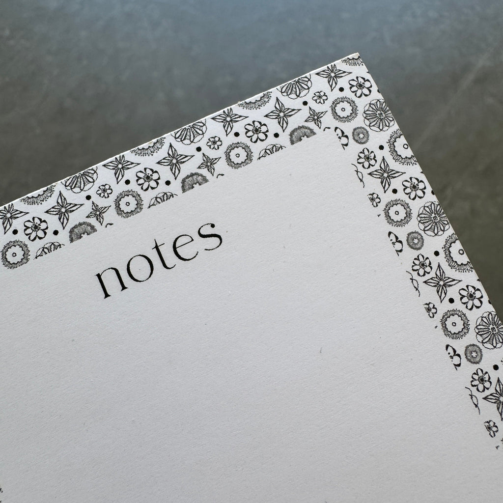Bloc-notes à motifs floraux